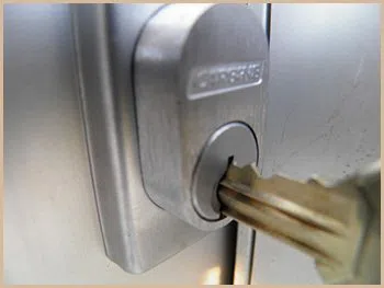 Elite Locksmith Services Saugus, MA 781-203-8018 - 10-commercial-lockouts